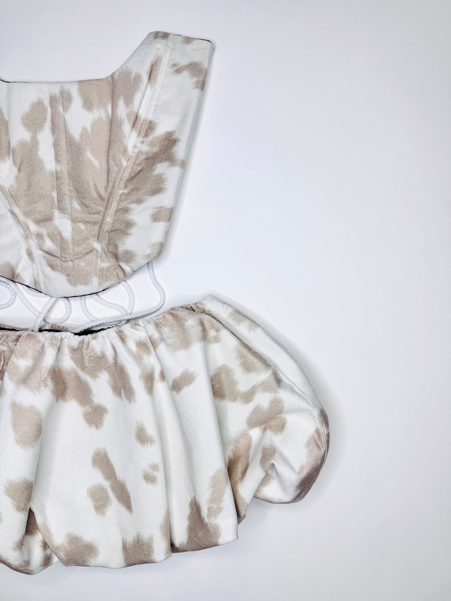 Light Tan Cow Bubble Set