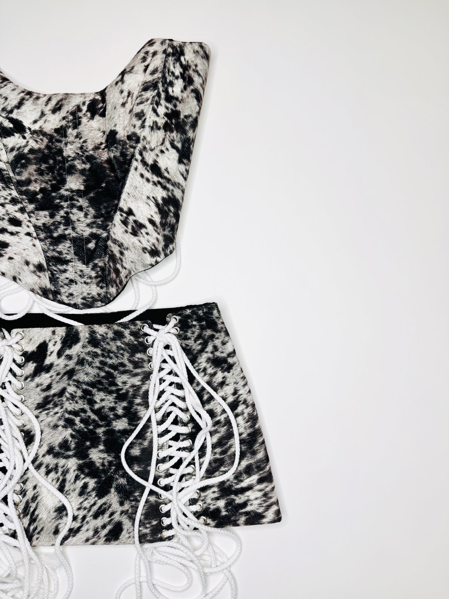 Black Horsehair Suki Set