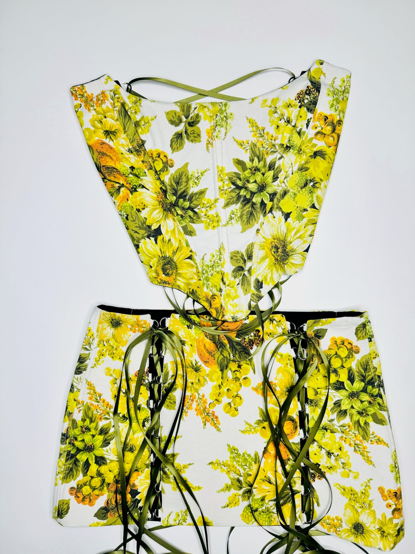 Lime Floral Set