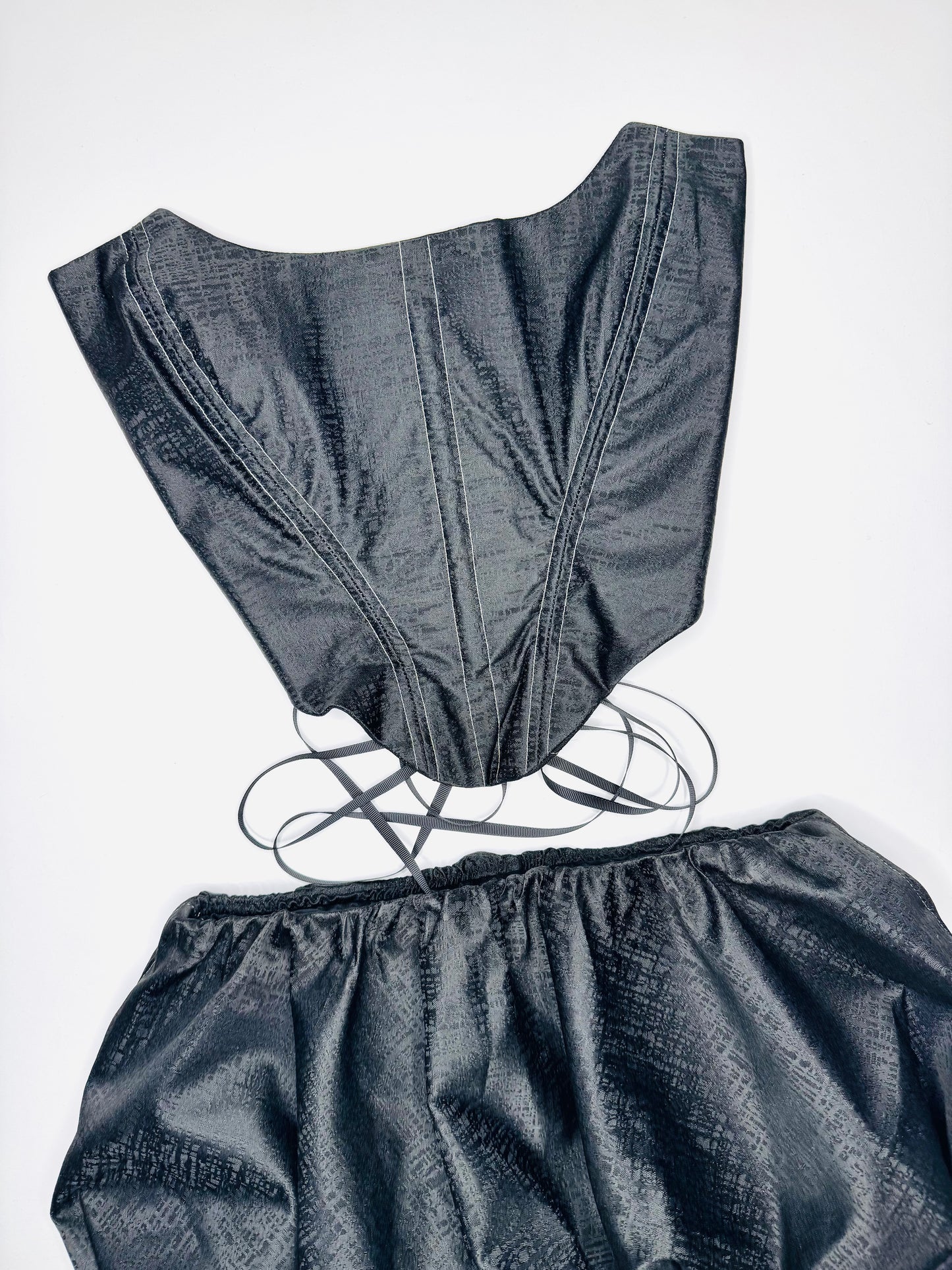 Black Jacquard Bubble Set