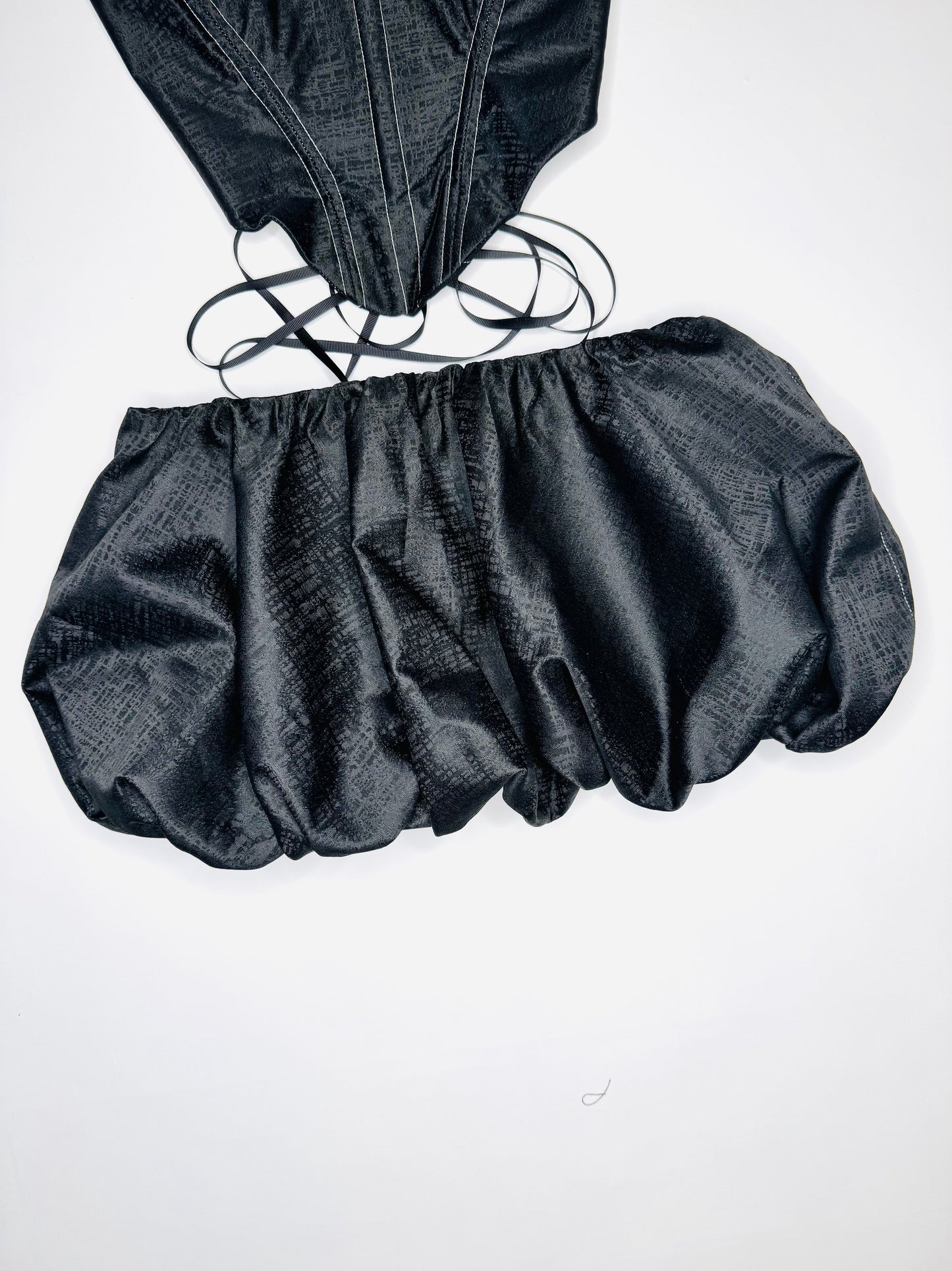 Black Jacquard Bubble Set