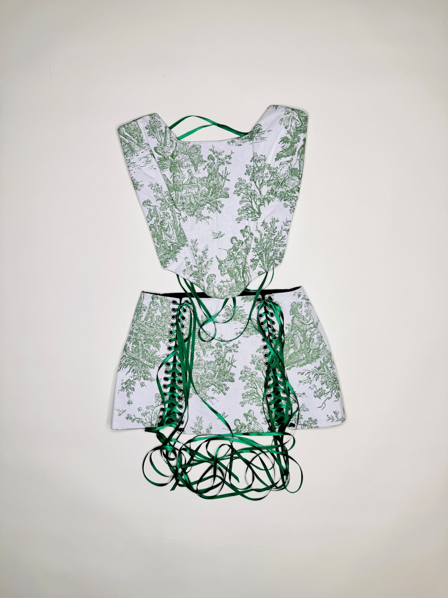 Green Toile Set