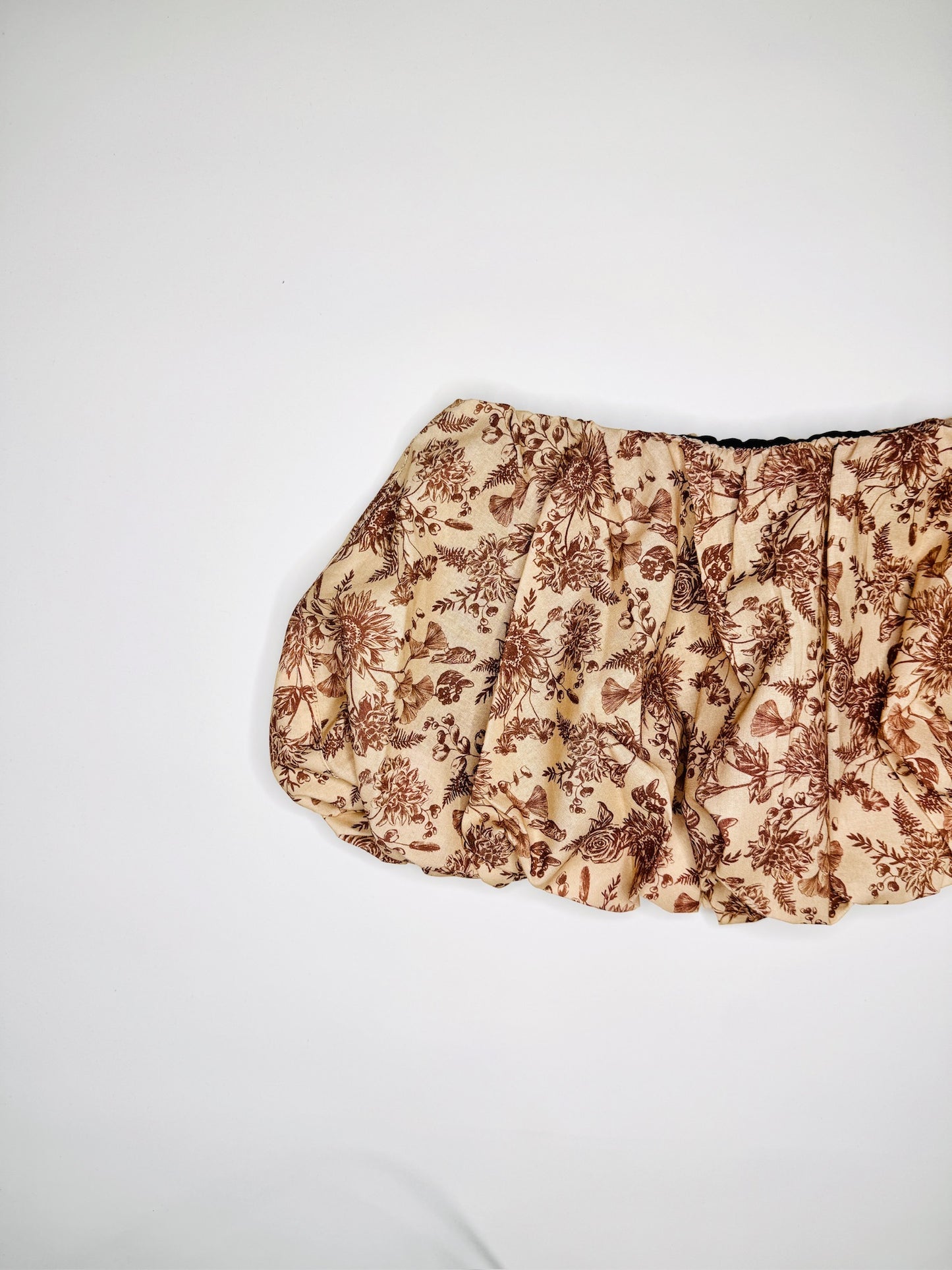 Rusty Toile Bubble