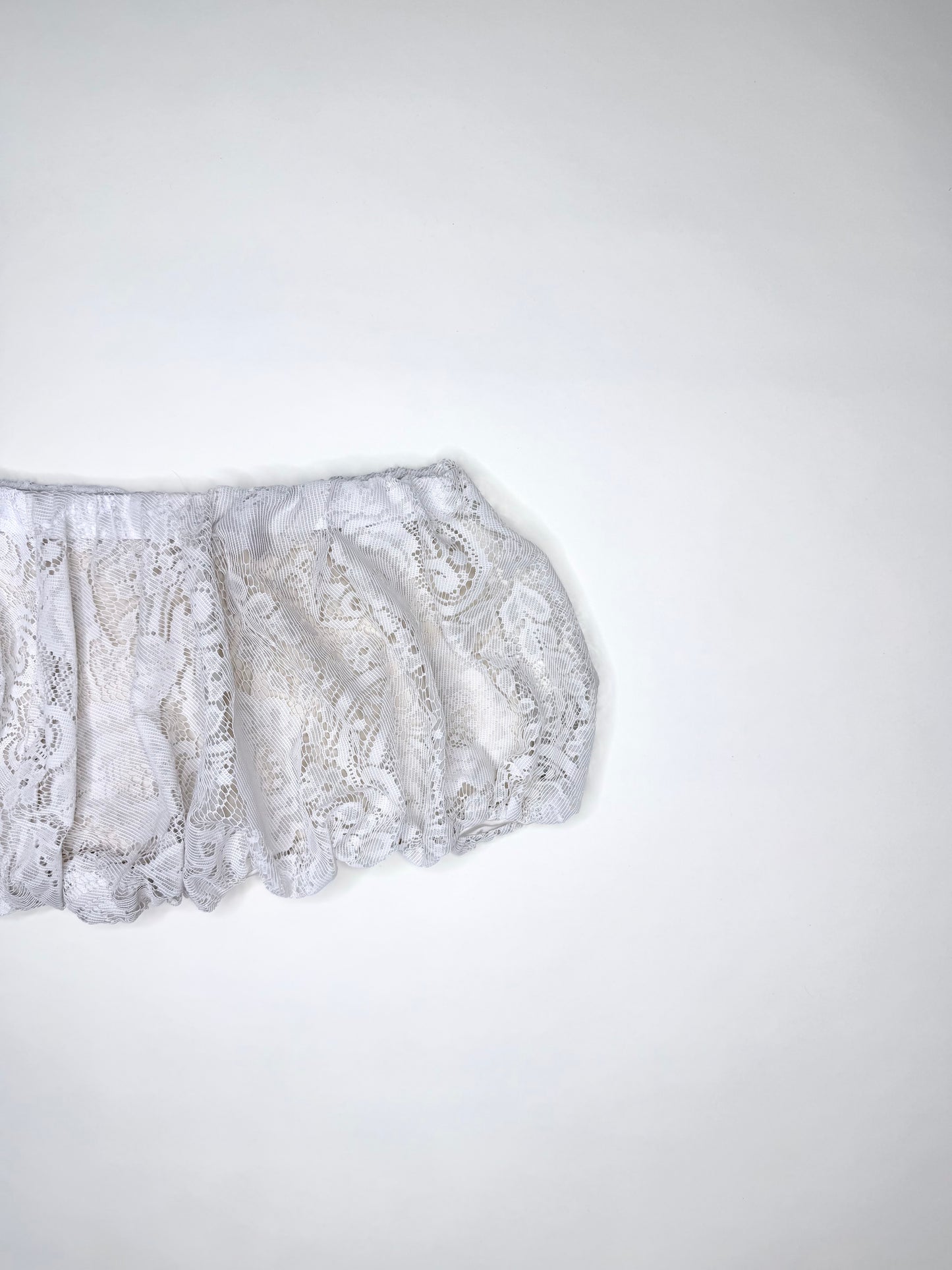 Split Lace Bubble
