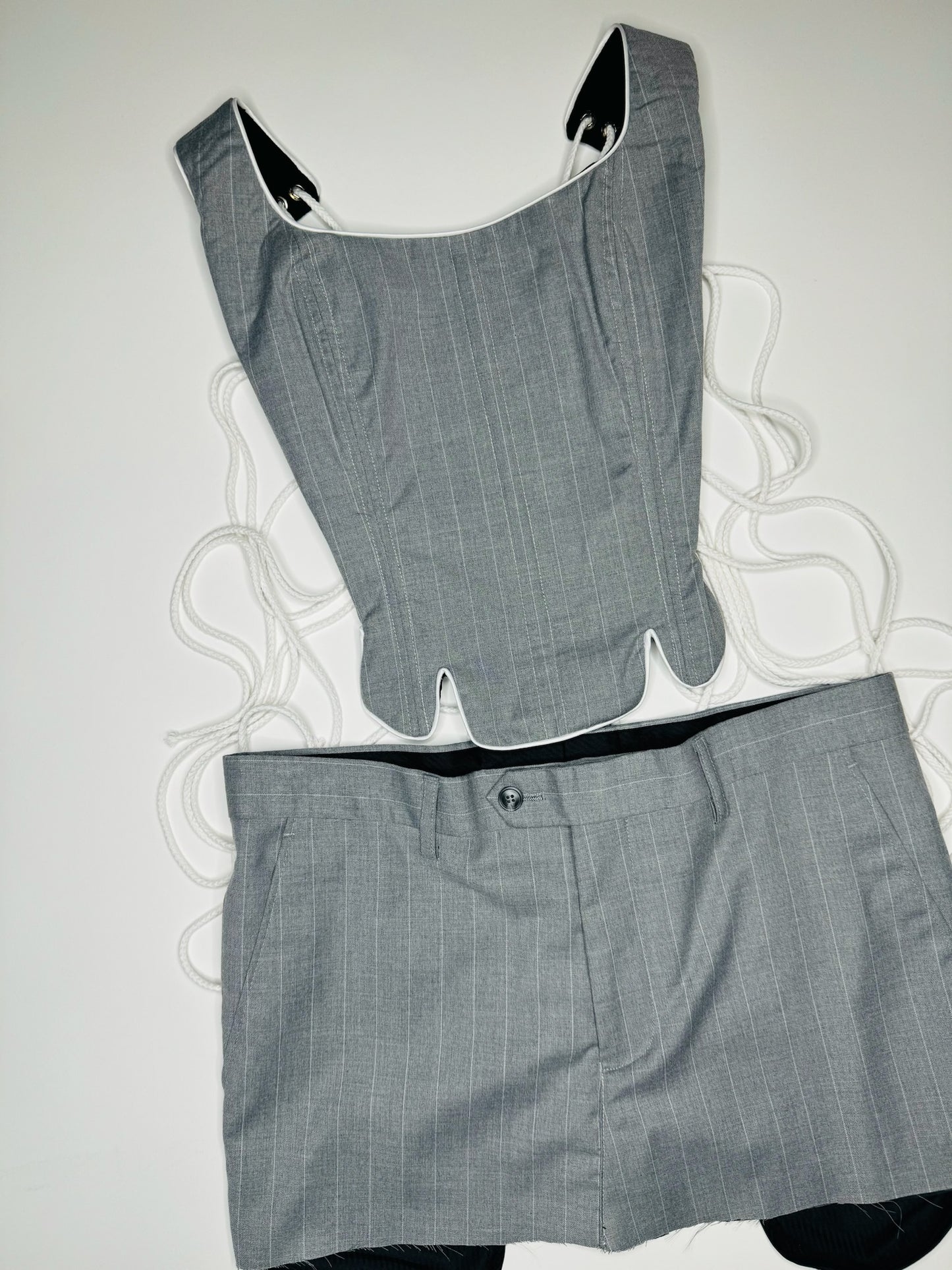 Grey Scalloped Pinstripe Set